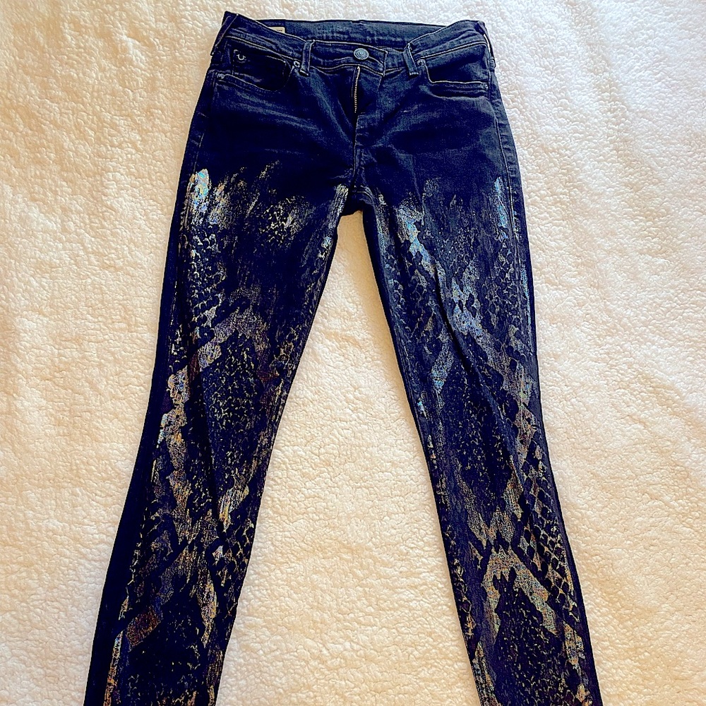 True Religion jeans Black metallic snakeskin print Mid Rise Super Skinny 27